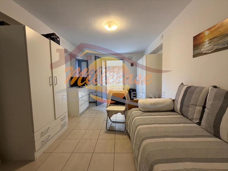 Monolocale in Affitto a Siracusa, zona Teracati, 360&euro;, 35 m², arredato