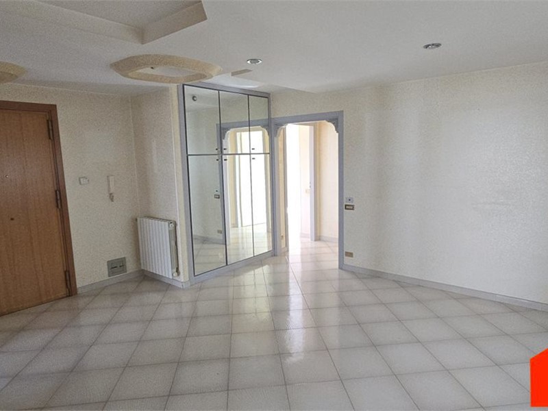 Appartamento in Vendita a Alcamo, 100'000&euro;, 120 m²