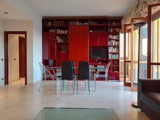 Appartamento in Affitto a Viareggio, 95 m², arredato