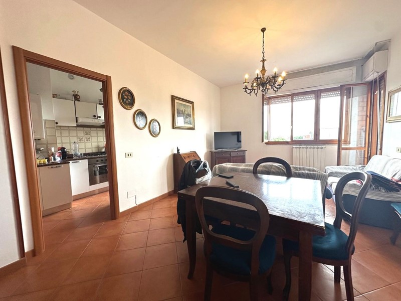 Appartamento in Vendita a Carrara, zona Avenza, 210'000&euro;, 100 m², arredato