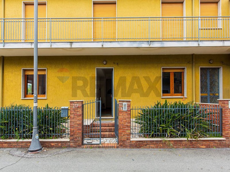 Quadrilocale in Vendita a Acireale, 145'000&euro;, 130 m²
