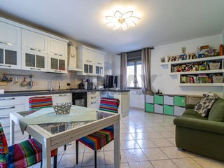 Bilocale in Vendita a Cesano Maderno, 115'000&euro;, 55 m²