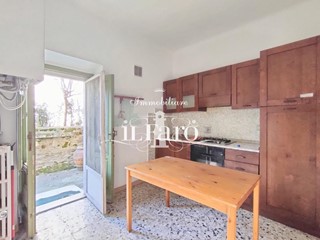 Quadrilocale in Vendita a Pisa, 185'000&euro;, 70 m²