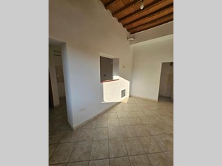 Bilocale in Vendita a Fauglia, zona Acciaiolo, 55'000&euro;, 40 m²