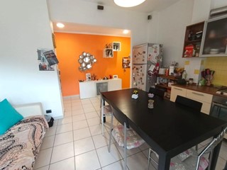 Bilocale in Vendita a Massa, 135'000&euro;, 50 m², arredato