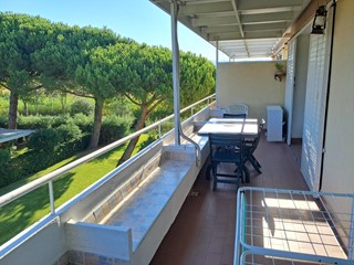 Bilocale in Vendita a Bibbona, zona Marina di Bibbona, 163'000&euro;, 50 m², arredato