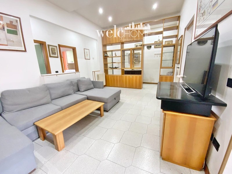 Quadrilocale in Vendita a Prato, 230'000&euro;, 93 m²