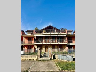 Quadrilocale in Vendita a Chieri, 260'000&euro;, 120 m²