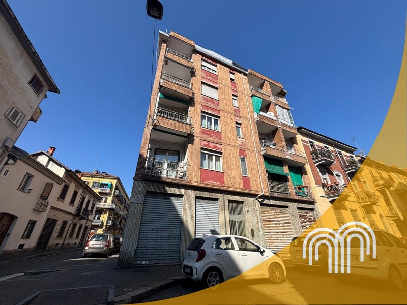 Trilocale in Vendita a Torino, 69'000&euro;, 51 m²