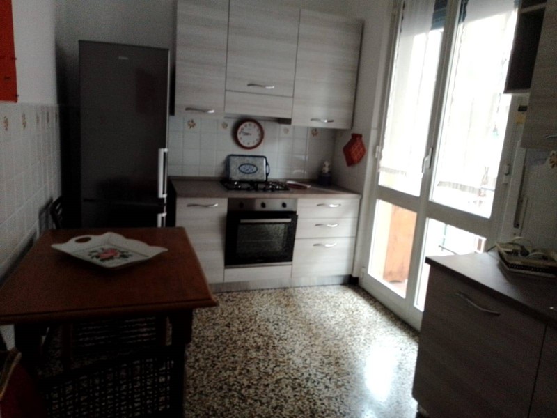 Quadrilocale in Vendita a Savona, 98'000&euro;, 80 m²