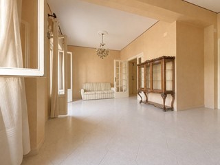 Quadrilocale in Vendita a Catanzaro, 235'000&euro;, 124 m²