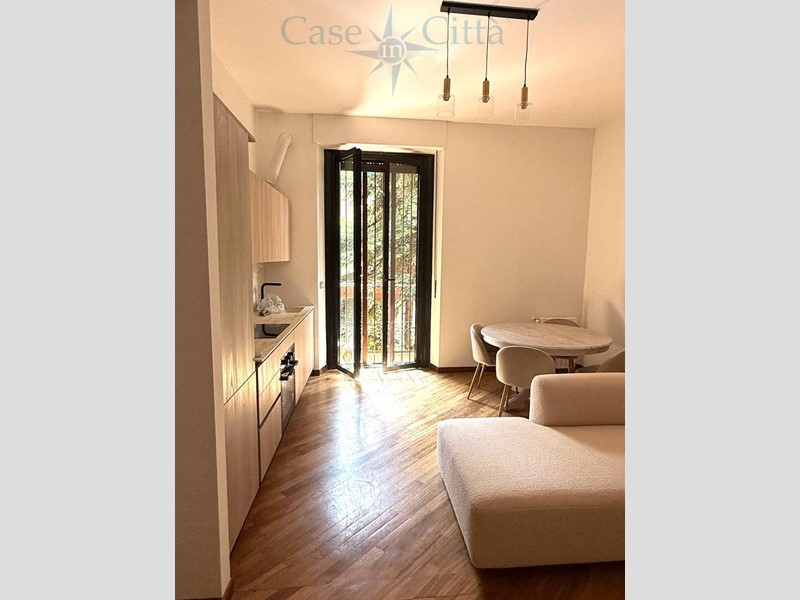 Trilocale in Affitto a Milano, 1'600&euro;, 80 m²