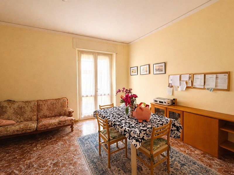 Appartamento in Vendita a Vicenza, 128'000&euro;, 130 m²