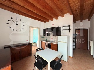 Bilocale in Vendita a Brescia, 125'000&euro;, 40 m², arredato