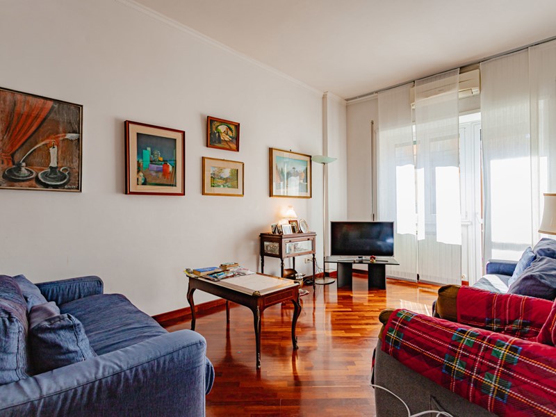 Trilocale in Vendita a Roma, 365'000&euro;, 115 m²