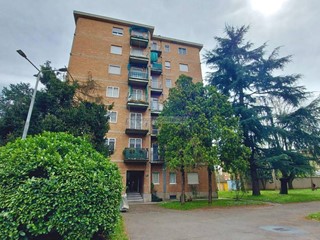 Trilocale in Vendita a Milano, 315'000&euro;, 86 m², con Box