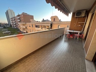 Quadrilocale in Affitto a Verona, 900&euro;, 90 m², arredato