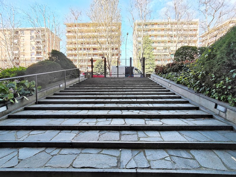 Trilocale in Vendita a Torino, 380'000&euro;, 90 m², arredato