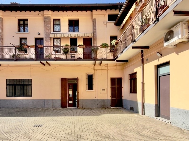 Bilocale in Vendita a Brescia, 79'000&euro;, 59 m²