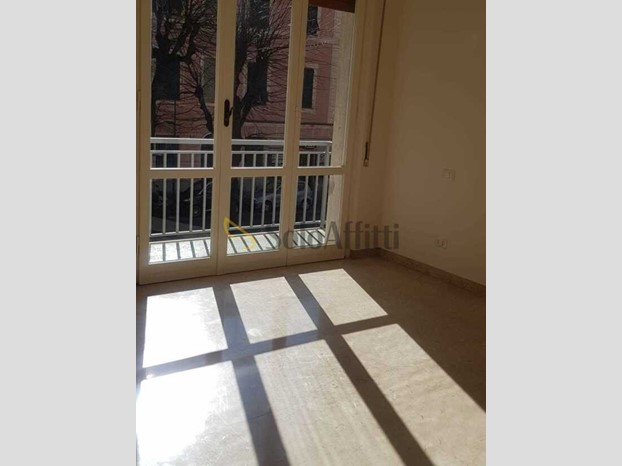 Appartamento in Affitto a Chiavari, zona Centro, 800&euro;, 115 m²