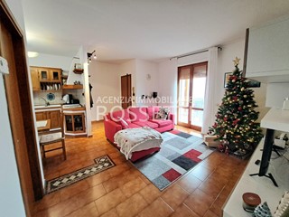 Appartamento in Vendita a Cerreto Guidi, 173'000&euro;, 90 m², con Box