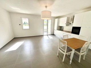 Bilocale in Vendita a Montopoli in Val d'Arno, zona San Romano, 129'000&euro;, 60 m², arredato