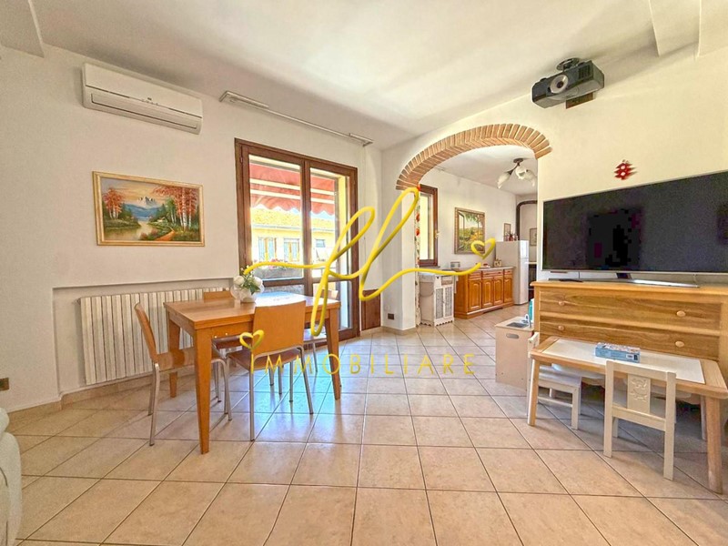 Appartamento in Vendita a Cecina, 276'000&euro;, 133 m²