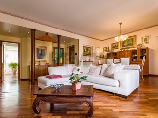 Appartamento in Vendita a Palermo, 350'000&euro;, 151 m²