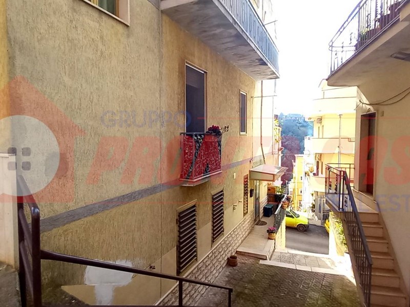 Quadrilocale in Vendita a Ischitella, 78'000&euro;, 105 m²