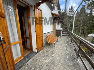 Quadrilocale in Vendita a Rezzoaglio, 43'000&euro;, 56 m²