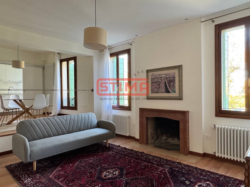 Appartamento in Affitto a Treviso, 1'450&euro;, 115 m²