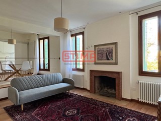 Appartamento in Affitto a Treviso, 1'450&euro;, 115 m²