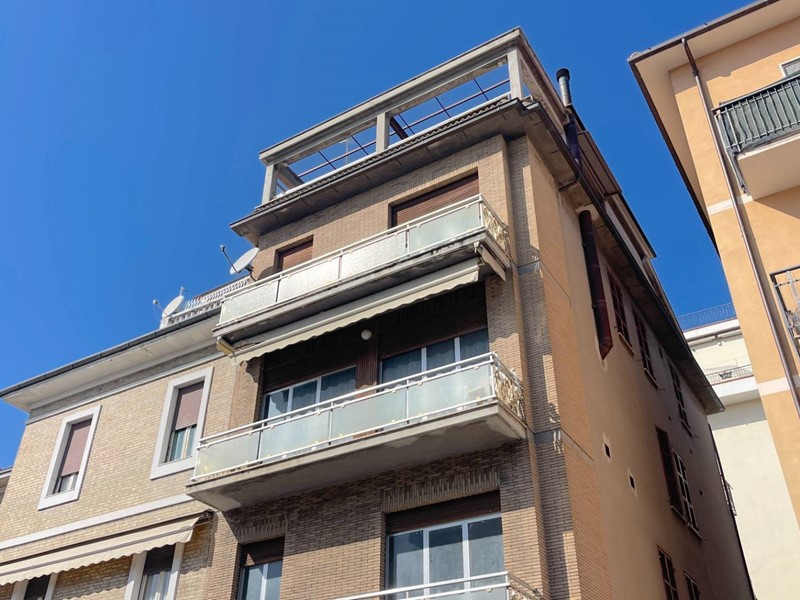 Appartamento in Vendita a San Benedetto del Tronto, 520'000&euro;, 214 m²