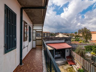 Quadrilocale in Vendita a Gravina di Catania, 119'000&euro;, 85 m²