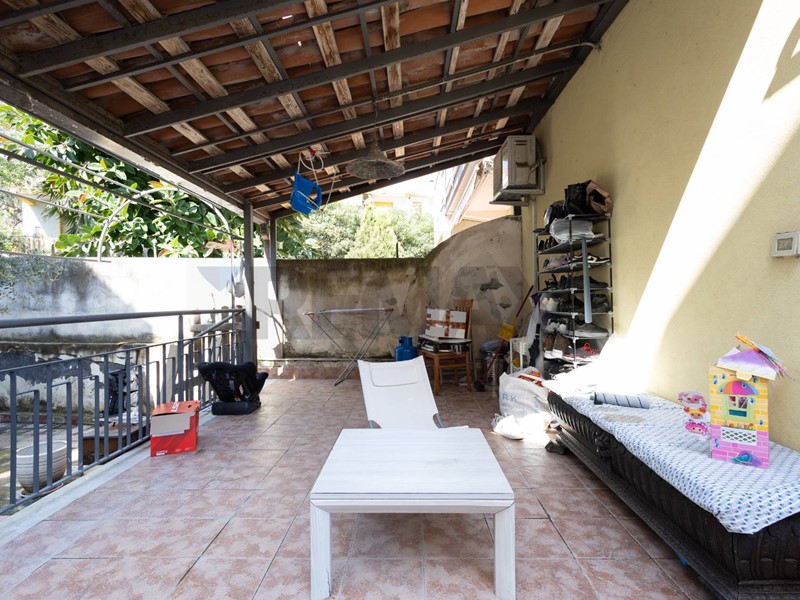 Trilocale in Vendita a Aci Castello, 117'000&euro;, 90 m²