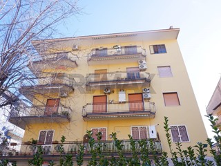 Quadrilocale in Vendita a Caserta, 245'000&euro;, 120 m²