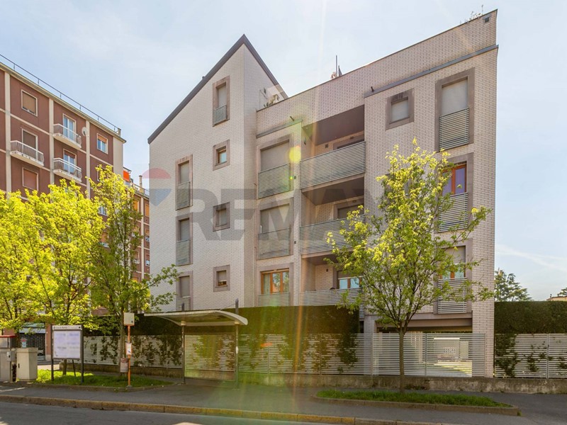 Trilocale in Vendita a Monza, 305'000&euro;, 95 m²