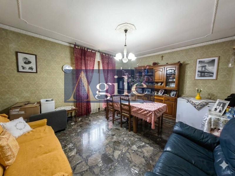 Quadrilocale in Vendita a Sant'Egidio alla Vibrata, 140'000&euro;, 95 m²