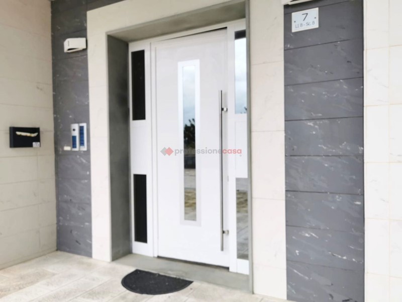 Bilocale in Vendita a Foggia, 115'000&euro;, 60 m², con Box