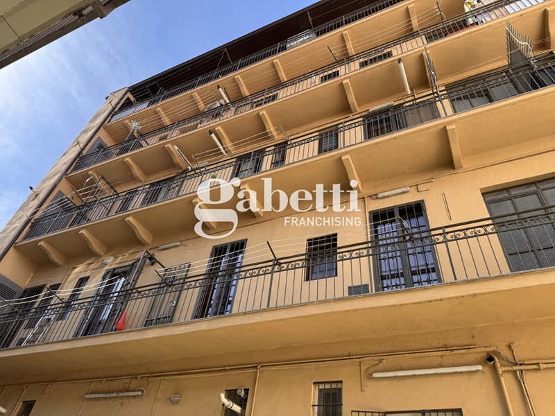 Bilocale in Vendita a Torino, 110'000&euro;, 43 m²