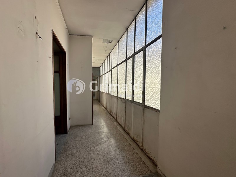 Quadrilocale in Vendita a Acerra, 126'000&euro;, 150 m²