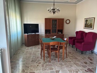 Bilocale in Affitto a Caltanissetta, 430&euro;, 60 m², arredato