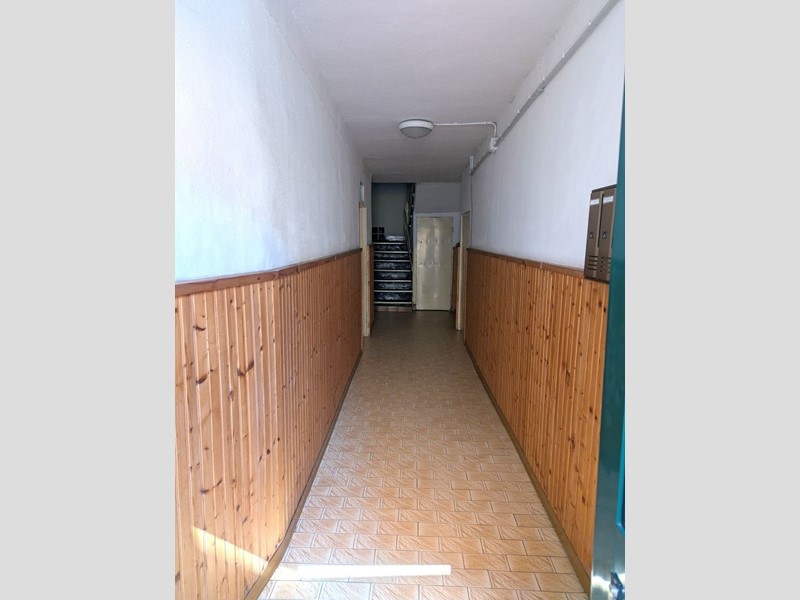 Appartamento in Vendita a Campomorone, 35'000&euro;, 83 m², arredato