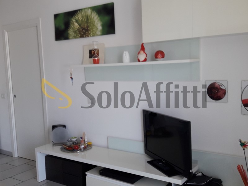 Bilocale in Affitto a Rimini, 630&euro;, 50 m², arredato, con Box