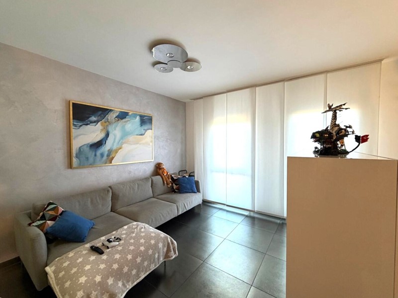 Trilocale in Vendita a Brescia, zona Zona Est, 369'000&euro;, 153 m², con Box