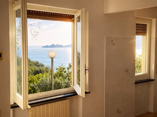 Bilocale in Vendita a Zoagli, 235'000&euro;, 63 m²