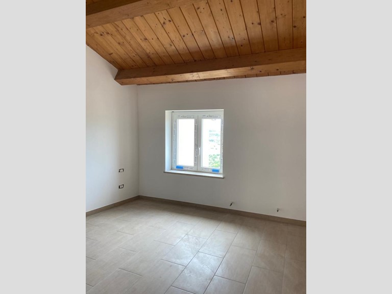 Appartamento in Affitto a Osimo, zona Centro, 650&euro;, 120 m²