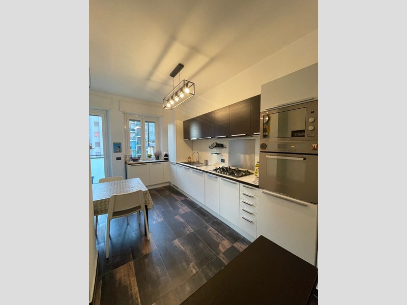 Bilocale in Affitto a Milano, zona Giambellino, 1'080&euro;, 69 m², arredato