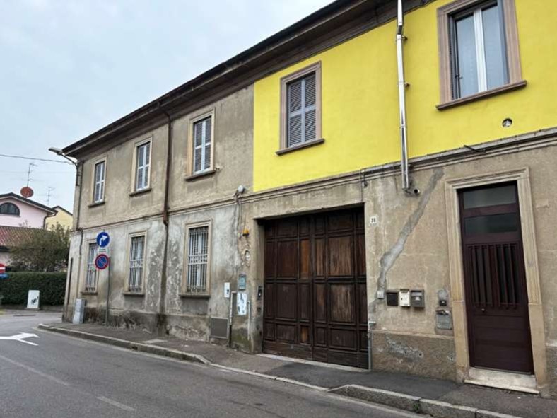 Quadrilocale in Vendita a Cesano Maderno, 95'250&euro;, 112 m², con Box