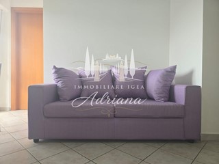 Quadrilocale in Vendita a Monteroni d'Arbia, zona Ponte a Tressa, 169'000&euro;, 90 m², arredato, con Box